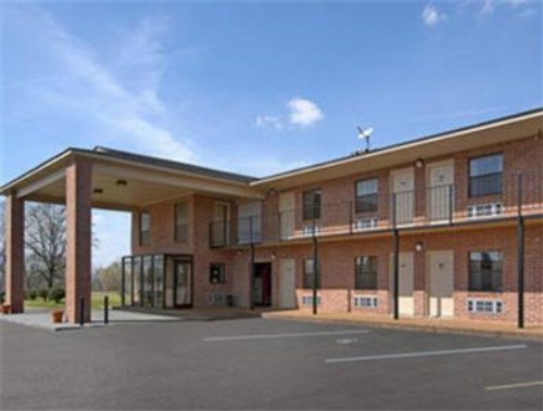 Days Inn by Wyndham Brownsville image 7
